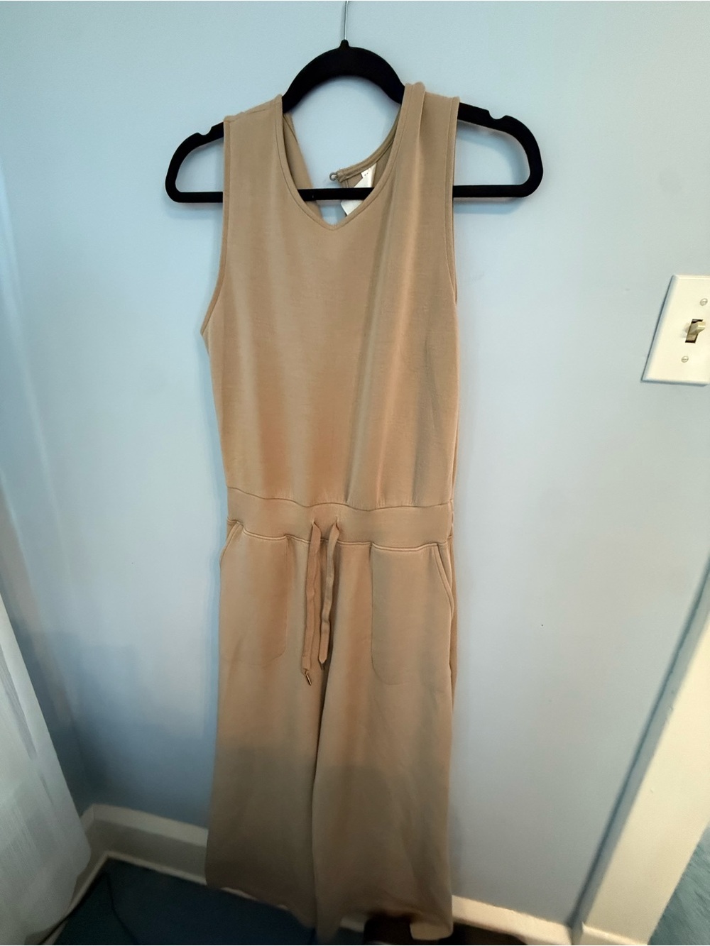 SPANX Wide Leg Jumpsuit in Tan Medium Petite - Picture 5 of 5